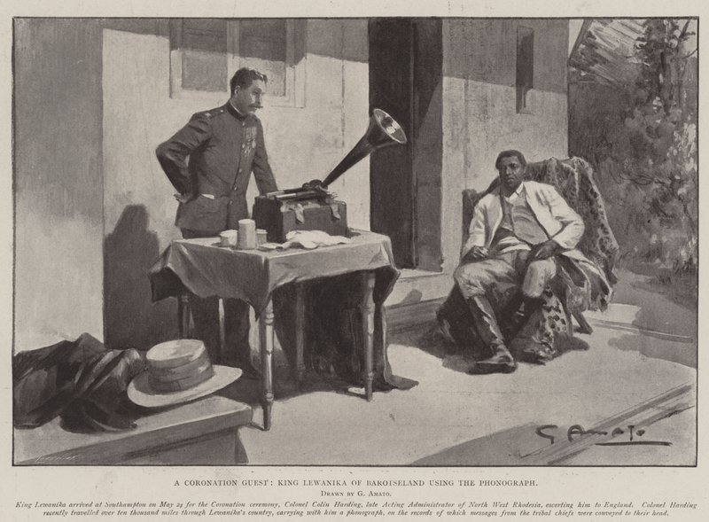 Ein Krönungsgast, König Lewanika von Barotseland benutzt den Phonographen von G.S. Amato